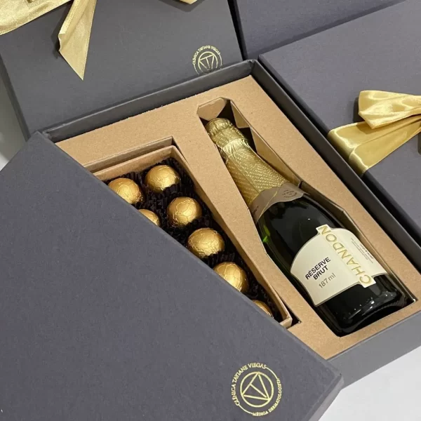 Kit Chandon - Image 2